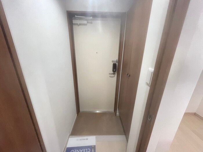 物件内観写真20　(玄関)