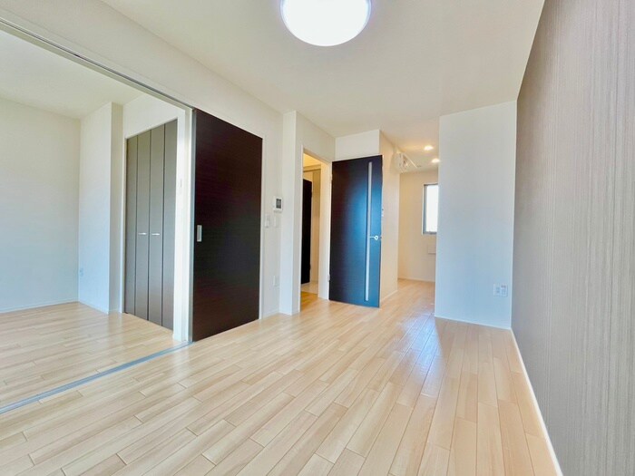 物件内観写真7　(居室)