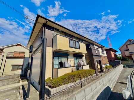 サンライフ松田外観写真