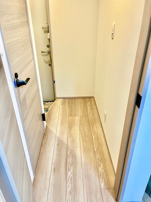 物件内観写真9　(廊下)