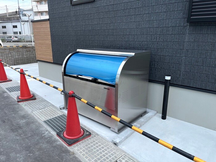 物件外観写真4　(建物設備)