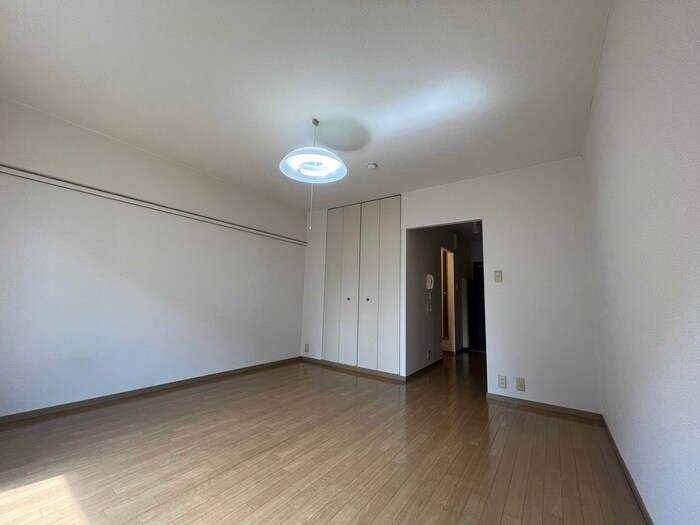 物件内観写真12　(居室)