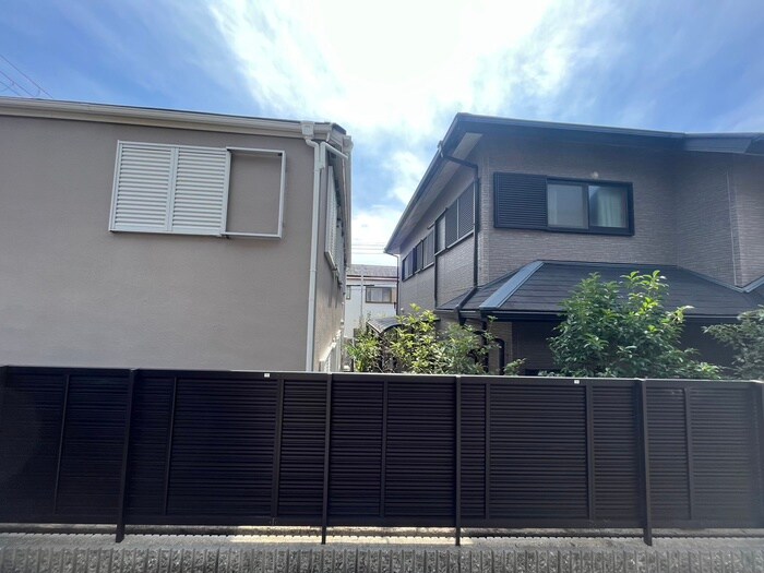 物件内観写真17　(室内からの展望)