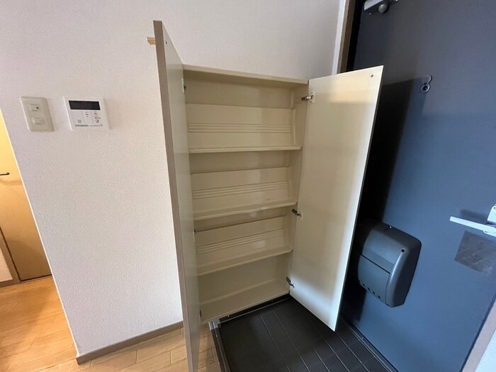 物件内観写真20　(靴箱)
