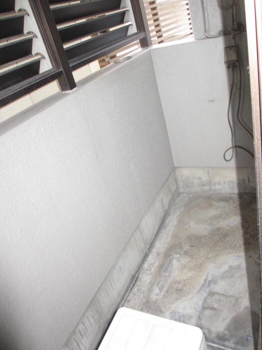 物件内観写真14　(洗濯機置場)