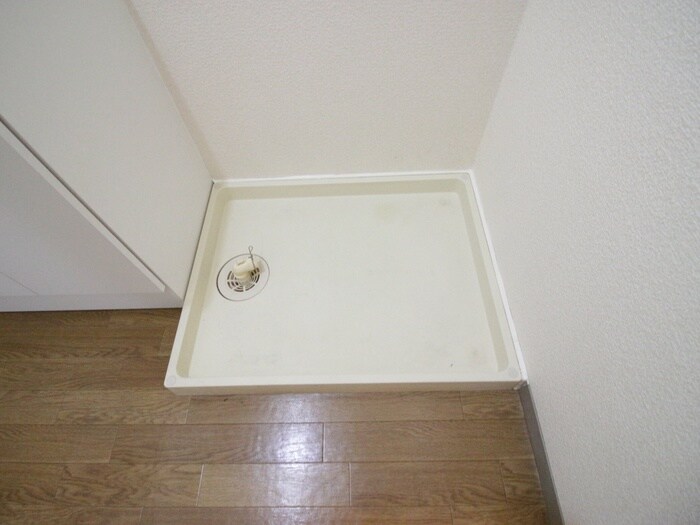 物件内観写真22　(洗濯機置場)