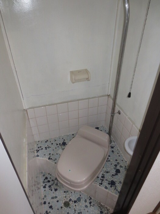 物件内観写真6　(トイレ)