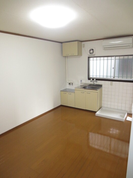 物件内観写真13　(居室)