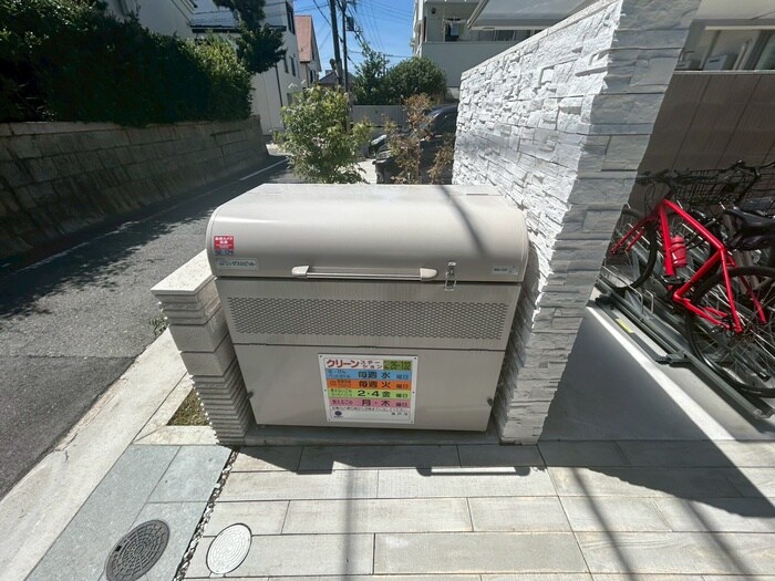 物件外観写真6　(建物設備)