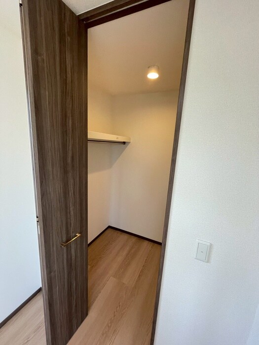 物件内観写真13　(収納)