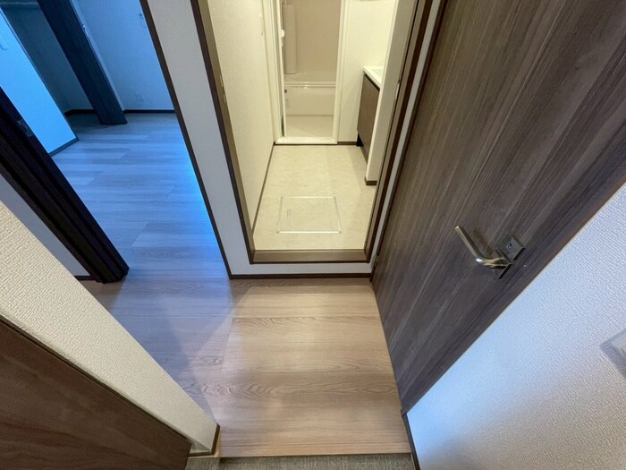 物件内観写真19　(廊下)