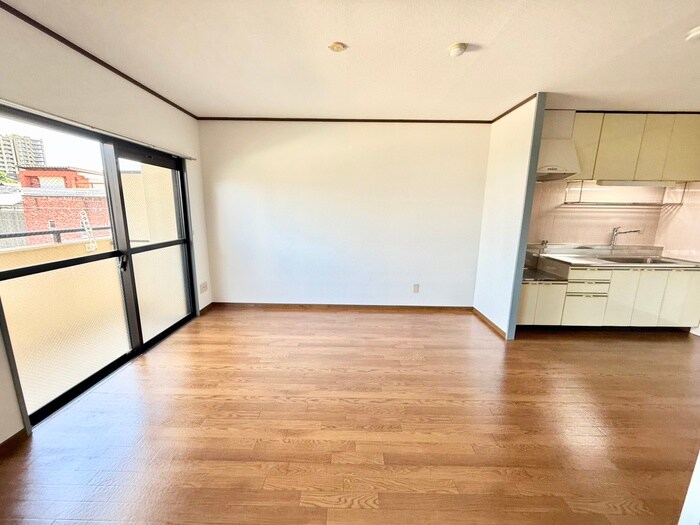 物件内観写真15　(居室)