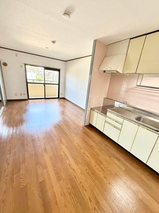 物件内観写真17　(居室)