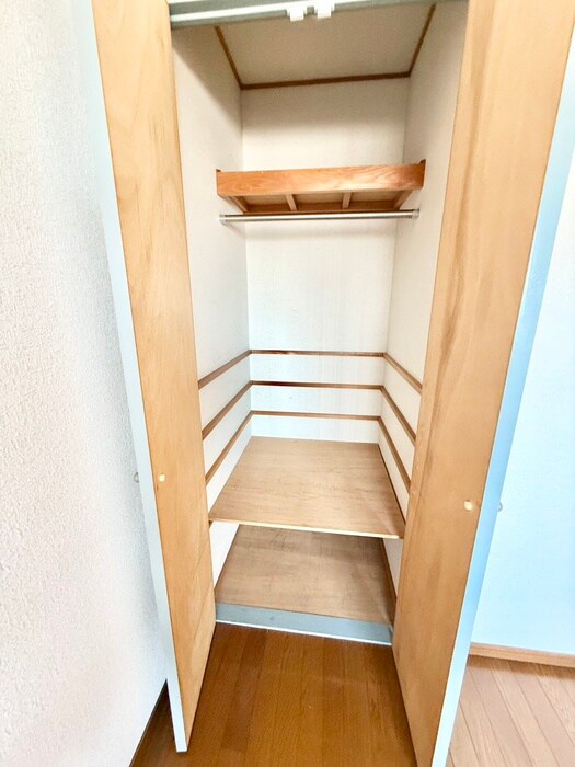 物件内観写真22　(収納)