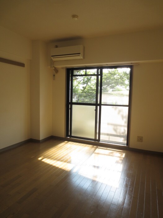 物件内観写真12　(居室)