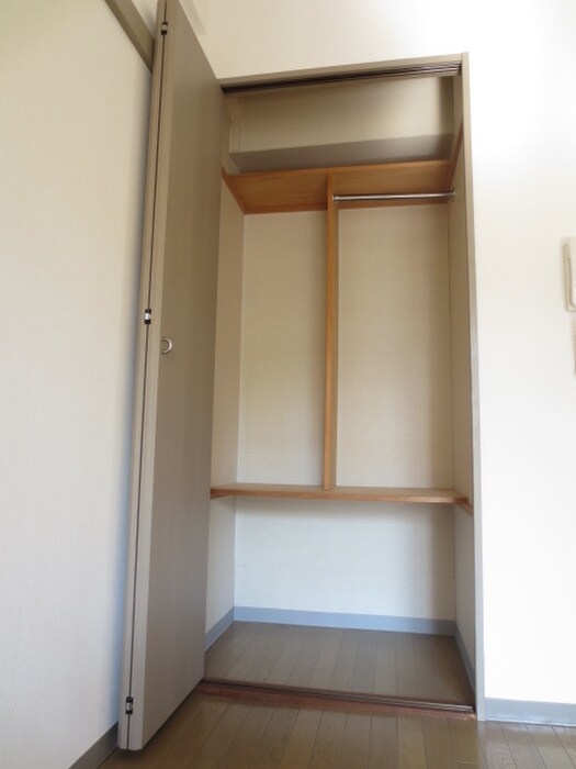 物件内観写真13　(収納)