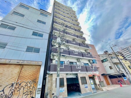 LeA・LeA梅田７番館外観写真