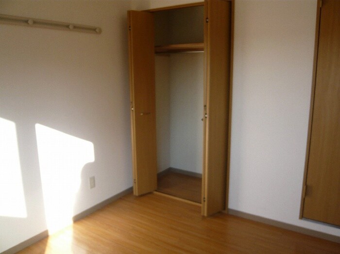 物件内観写真5　(居室)