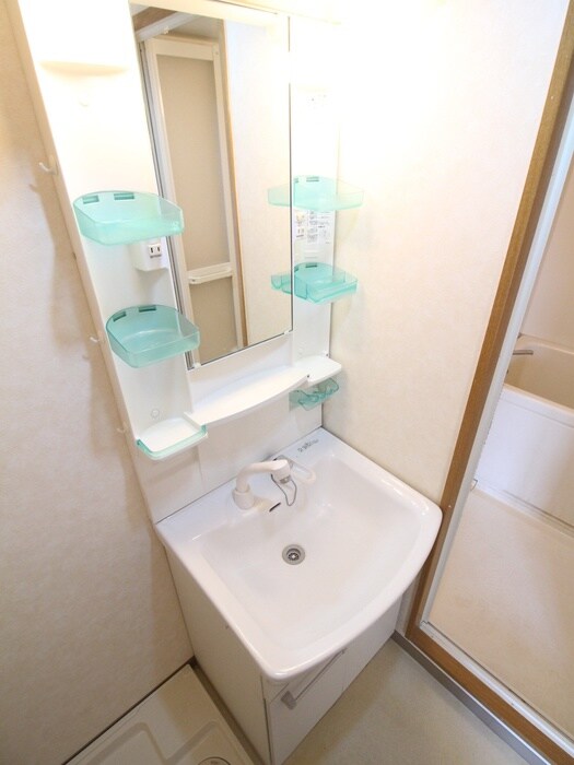 物件内観写真8　(洗面)