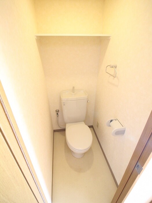 物件内観写真9　(トイレ)