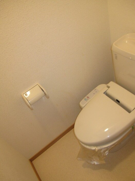 物件内観写真13　(トイレ)