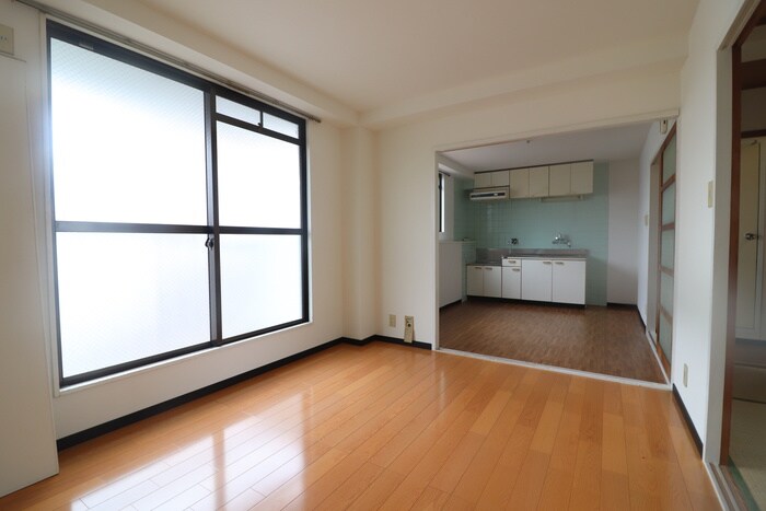 物件内観写真7　(居室)