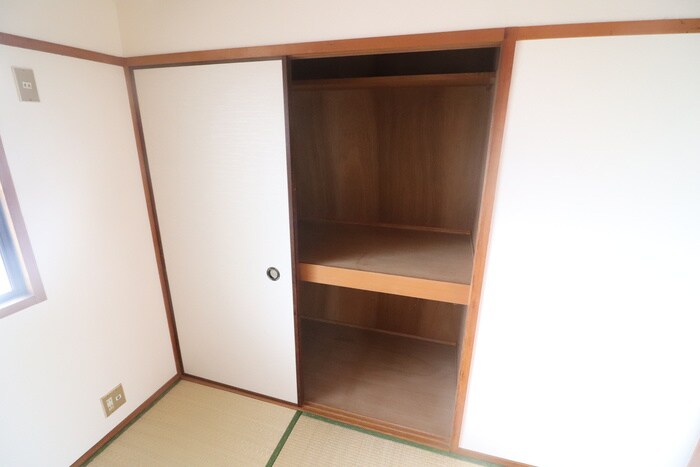 物件内観写真13　(収納)