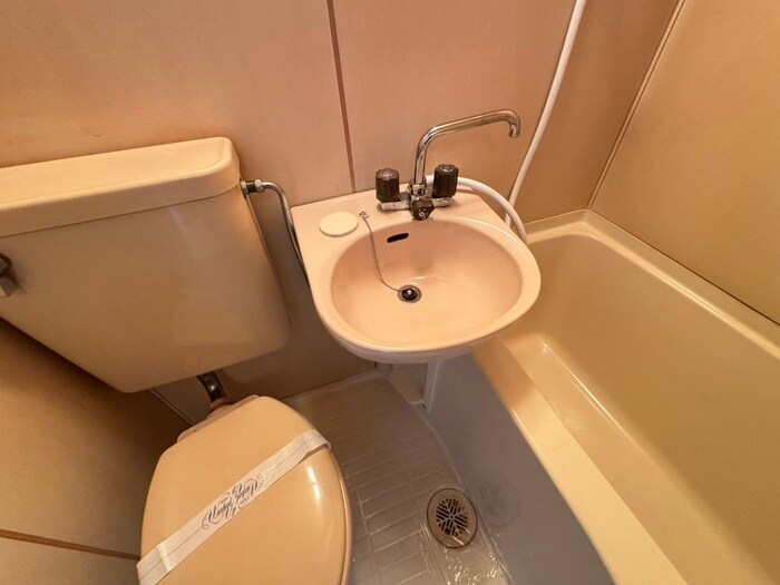 物件内観写真6　(洗面)