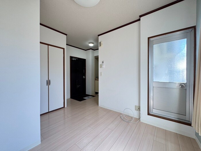 物件内観写真12　(居室)