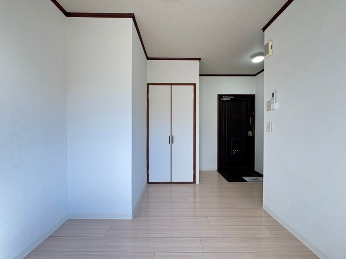 物件内観写真17　(居室)