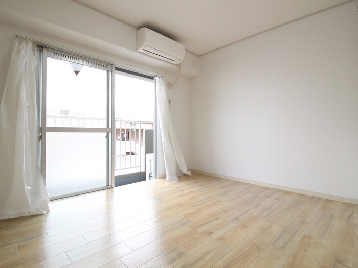 物件内観写真22　(居室)