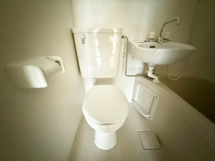 物件内観写真11　(トイレ)