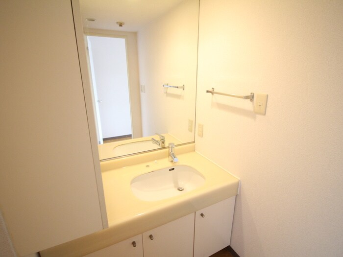 物件内観写真11　(洗面)