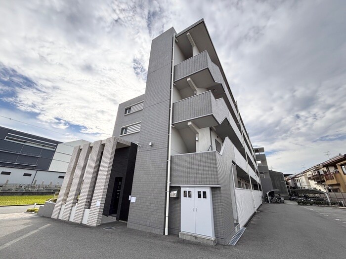 物件外観写真3　(外観写真)