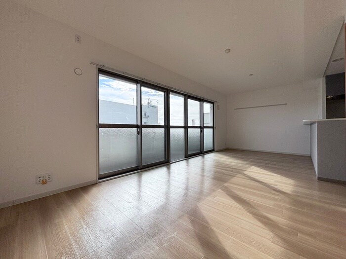 物件内観写真10　(居室)