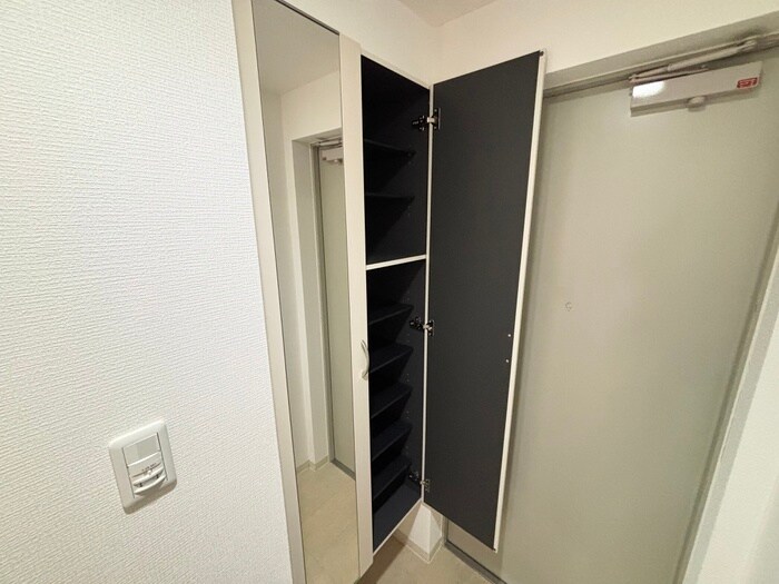 物件内観写真19　(靴箱)