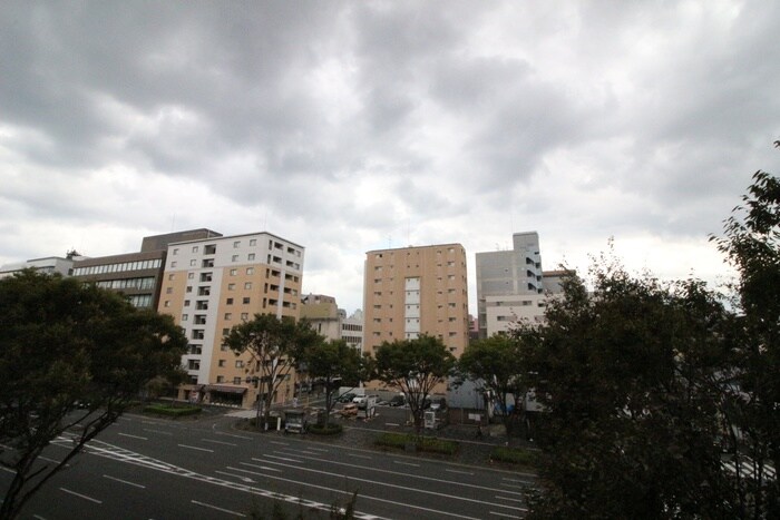 物件内観写真18　(室内からの展望)