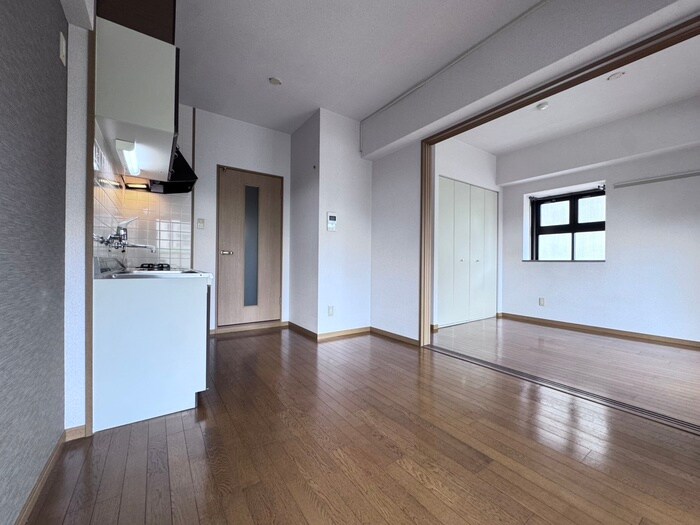 物件内観写真22　(居室)