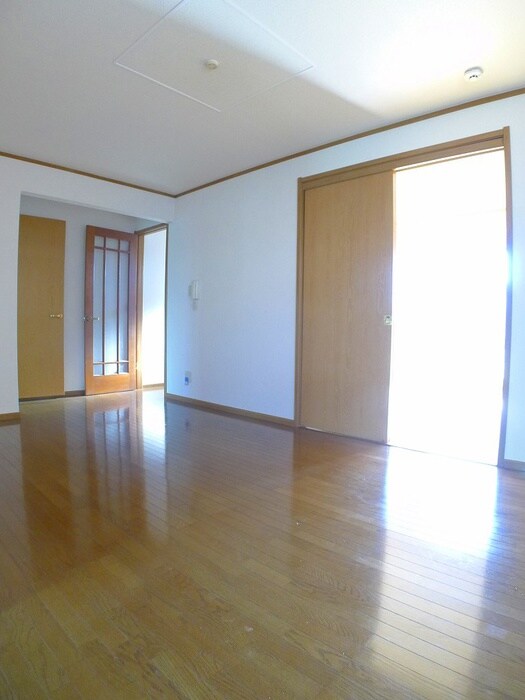 物件内観写真13　(居室)