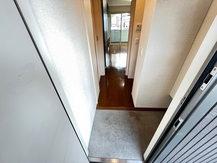 物件内観写真20　(玄関)