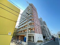 Mプラザ小阪駅前の外観写真