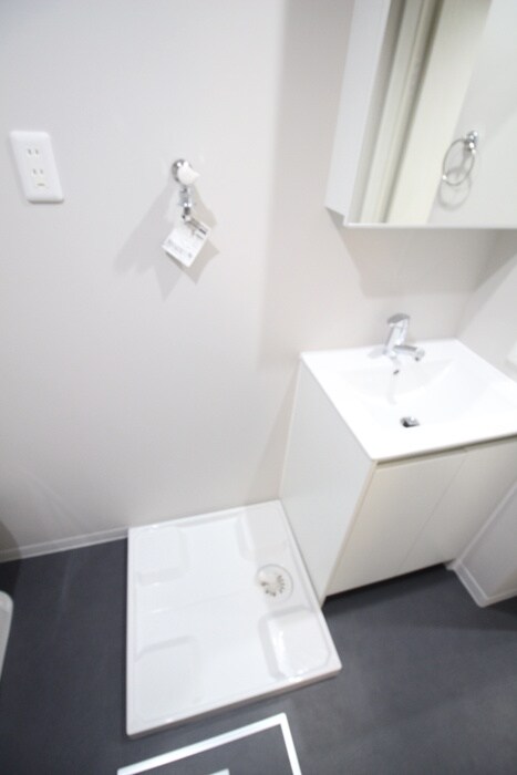 物件内観写真11　(洗濯機置場)