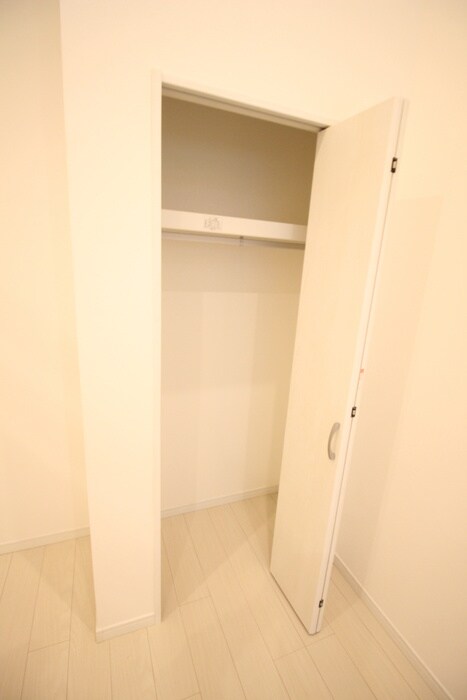 物件内観写真16　(収納)