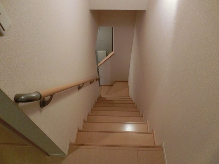 物件内観写真12　(廊下)