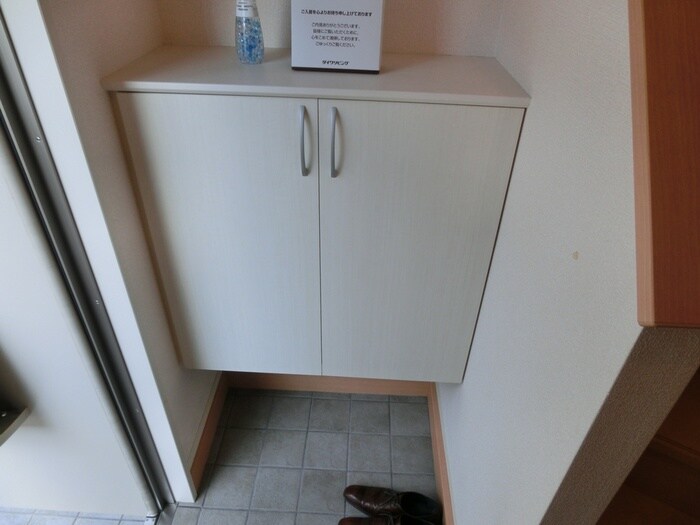 物件内観写真20　(玄関)