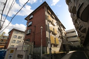 ウ－ルンハウスⅡ外観写真