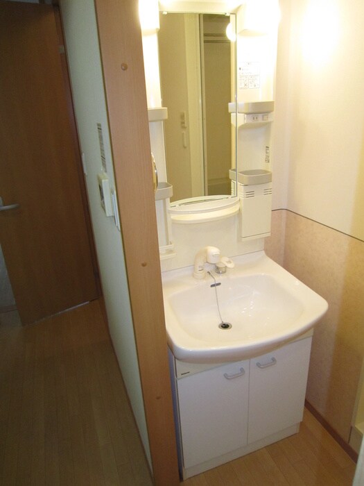 物件内観写真9　(洗面)