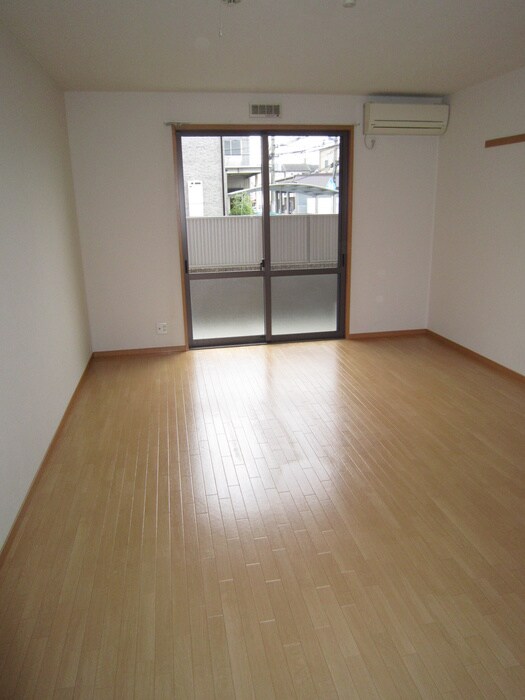 物件内観写真12　(居室)