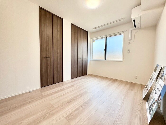 物件内観写真8　(居室)