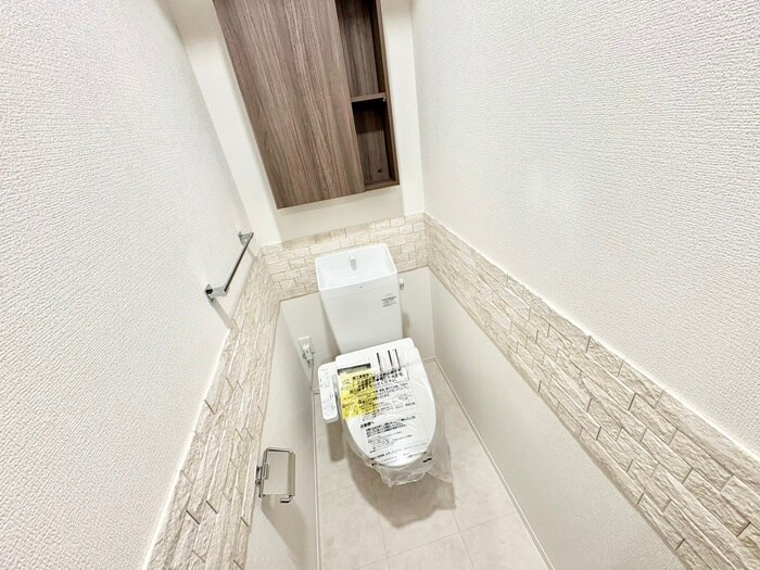 物件内観写真14　(トイレ)